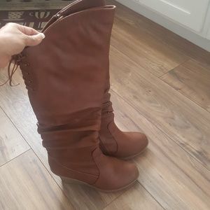 Knee wedge boots